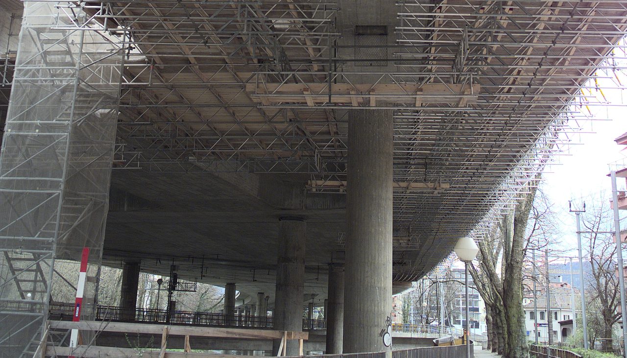 Anchor Syst. chem.,Anchor Syst. mech./metal,Anchor Syst. mech./plastic Gerüstbefestigung HIT-HY 150 Rebar application Overlays Bridge rehabilitation/strengthening HIT-HY 150 Rebar Anwendung Aufheben Brückeninstandsetzung/Verstärken