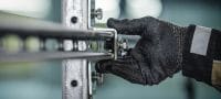 MT-CC-40/50 FL OC eelmonteeritud U-kinnitus Eelmonteeritud Fast-Lock mutri ja poldiga klamber MT-tugisiini siin-siinile ristühenduseks Rakendused 1