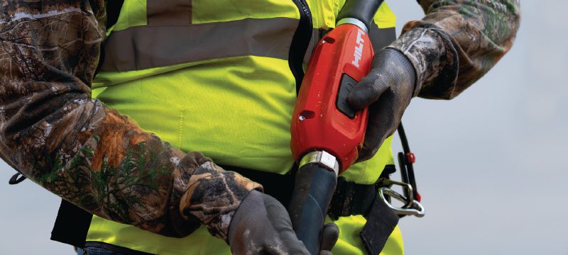 NCV betoonivibraator Betoonivibraatori voolik kasutamiseks Hilti NCV 10-22 akutoitel seljas kantavate betoonivibraatoritega (Nuroni akuplatvorm) Rakendused 1